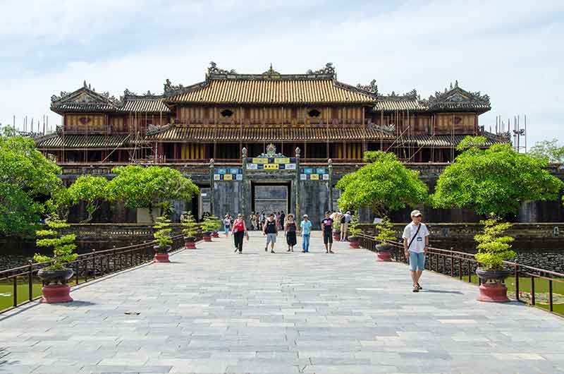 352 - Vietnam - Hue - Ciudadela Imperial - puerta de Ngo Mon